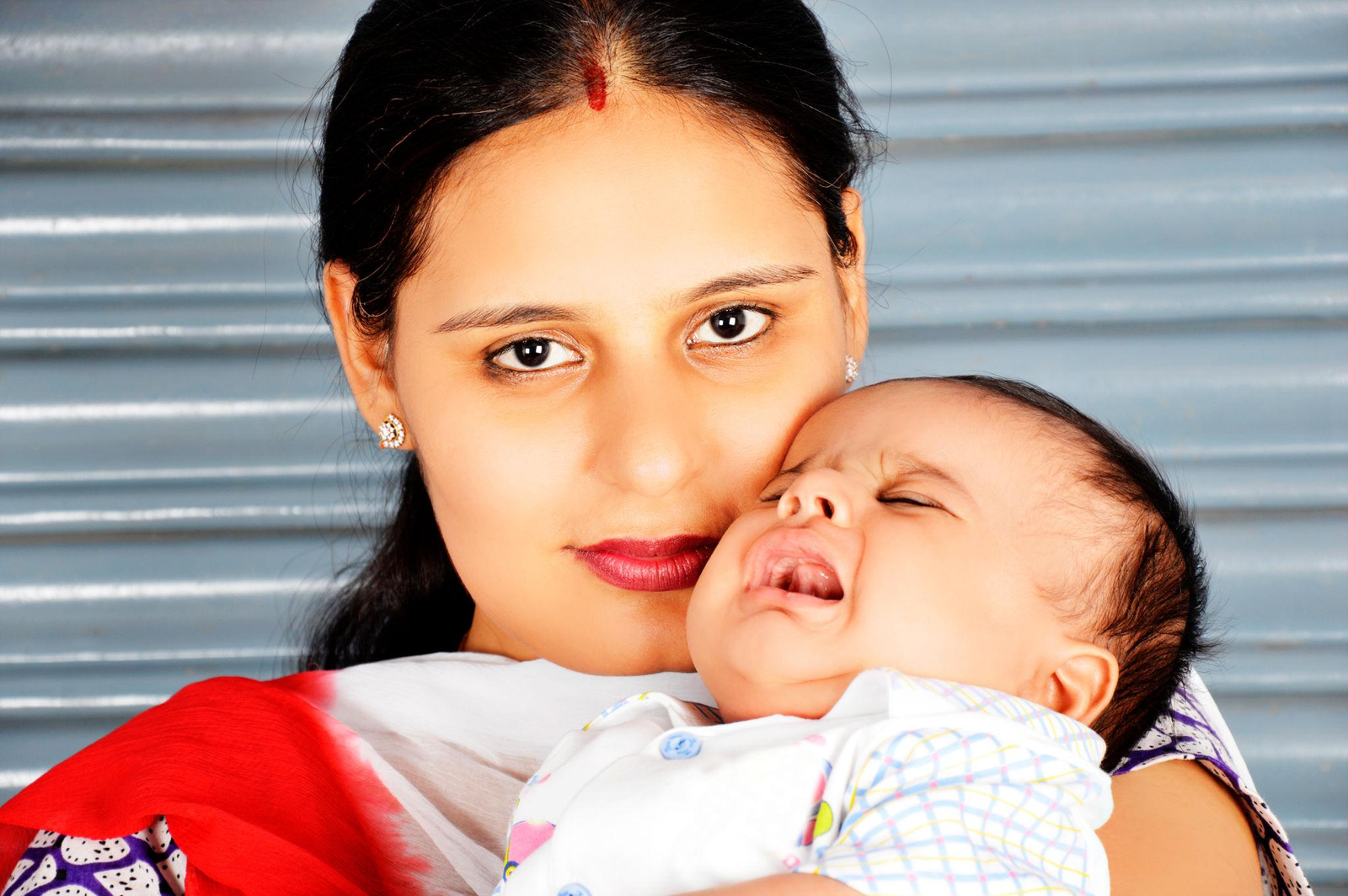 माँ से मंगल तक: नारी की अनंत उड़ान